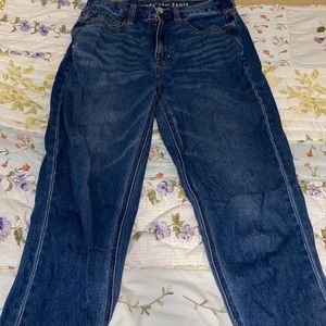American Eagle Mom Jeans